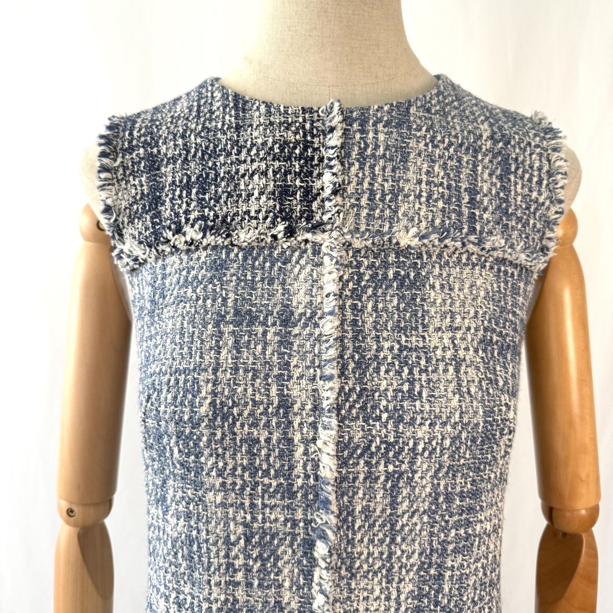 Akris Kleider: AKRIS Blue Tweed Dress – Neu (gemäss Beschreibung) aus Emmen von Avviivva_Com2023 2