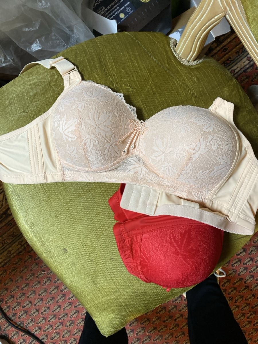 Sonstige Unterwäsche: Bh – Neu und originalverpackt aus zürich von vivti63 1