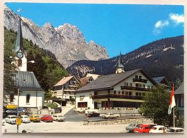 Wildhaus, Postplatz mit Hotel Sonne