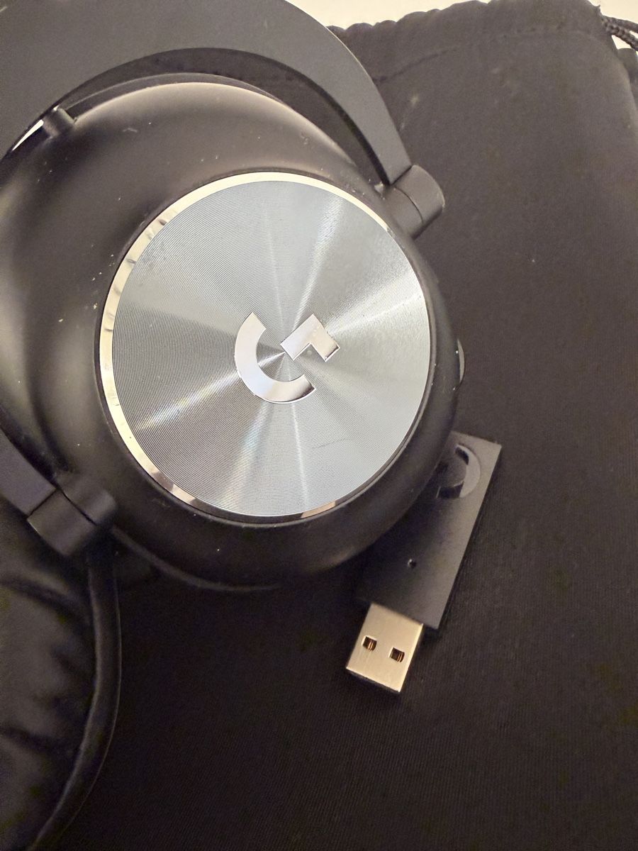 Logitech Casques audio: Neuwertigen Logitech G Pro X Lightspeed – D'occasion à Untersiggenthal par Ricardo_CH 2