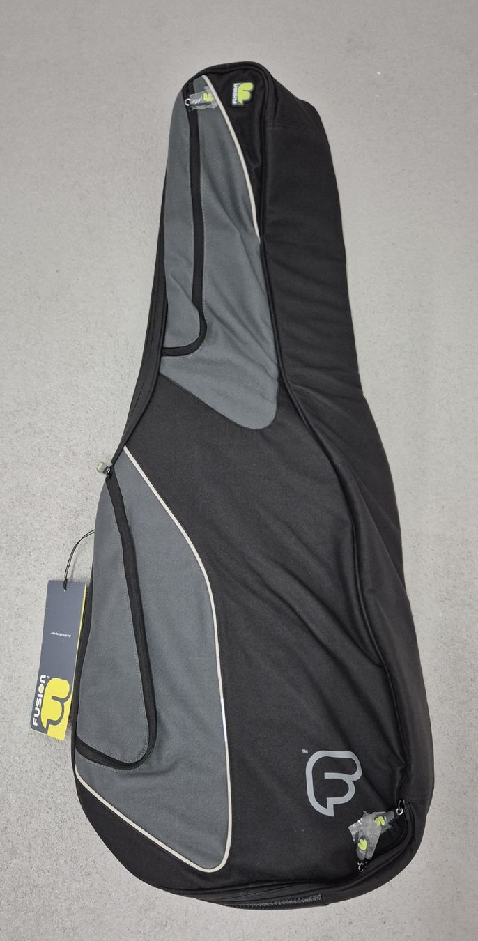 Taschen: Gitarrentasche Neu Originalverpackt – Neu und originalverpackt aus Gelfingen von donkey_kong_05