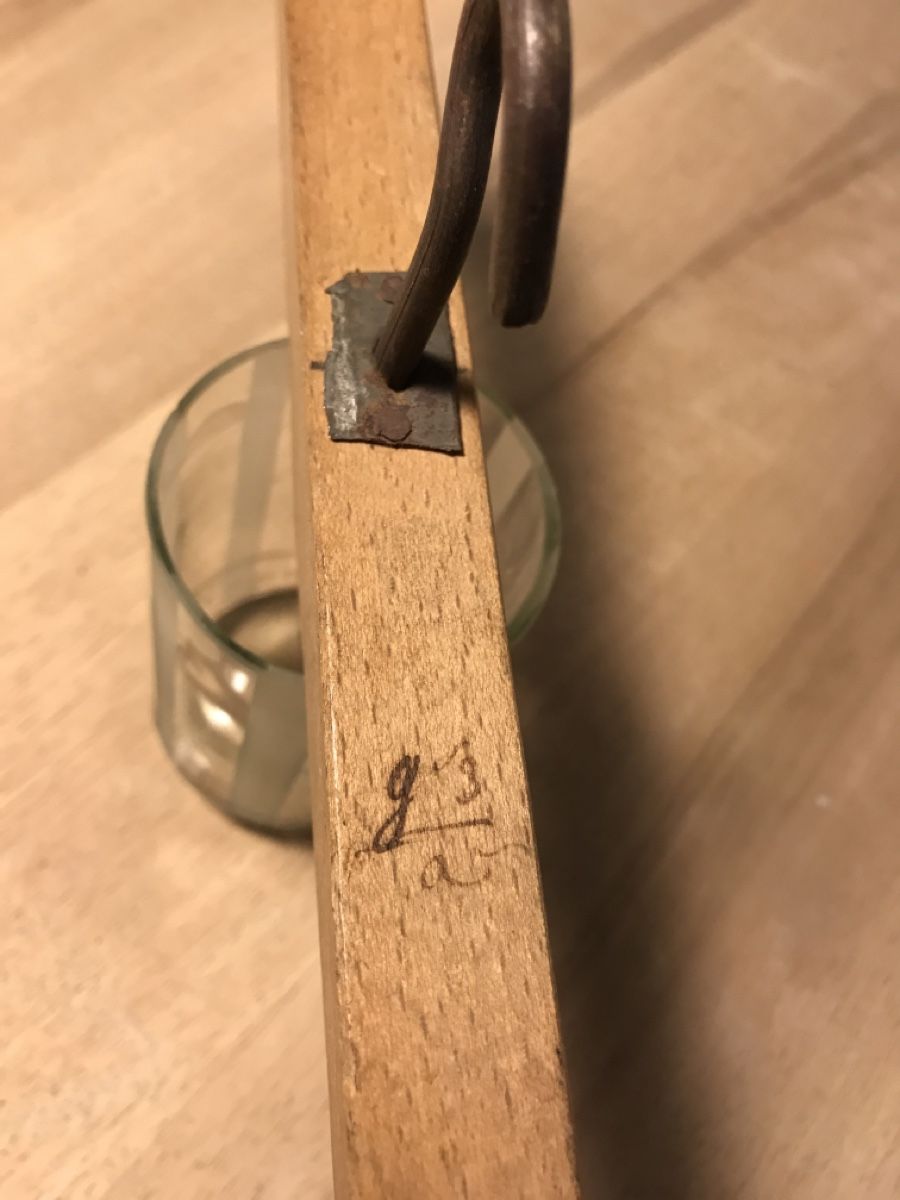 Kleiderbügel: Bügel Kleiderbügel antik 32 cm – Gebraucht aus Thalwil von mabara42 2