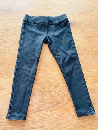 Mädchen Jeans Gap Grösse XS (4-5) guter Zustand