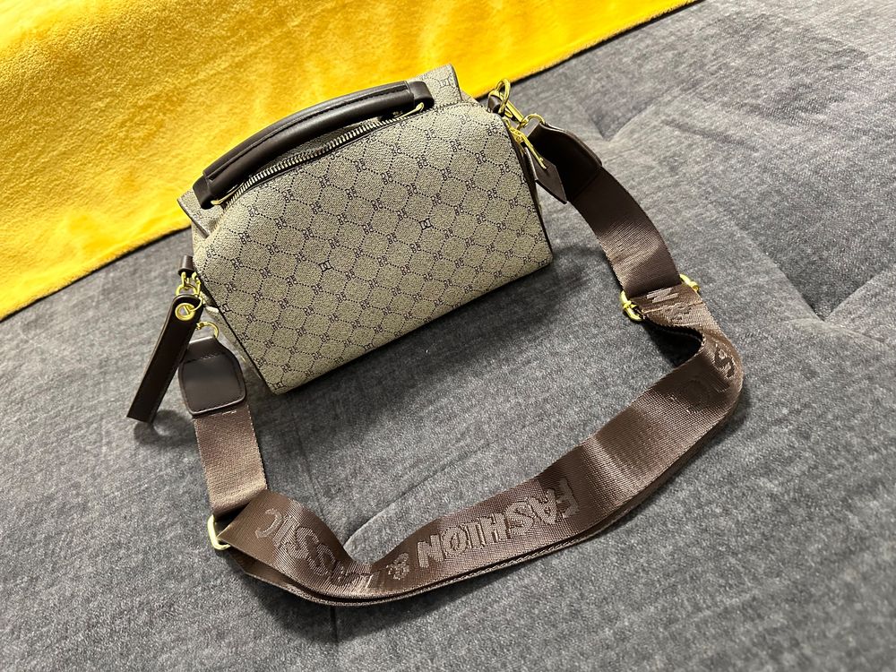 Sac Bandoulière Beige En Cuir Patchwork - Dimensions 37x22 Cm, Occasion Très Bon état