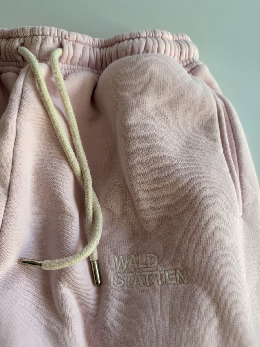 Pantaloni: Waldstatten Jogginghose XS, rose – Usato da Prez-vers-Noréaz venduto da Onicolet11 1