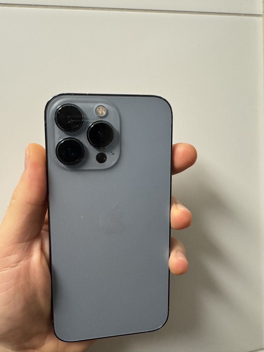 Apple Telefoni cellulari / Smartphones: Iphone 13 pro – Difettoso da Turgi venduto da lenfantterrible