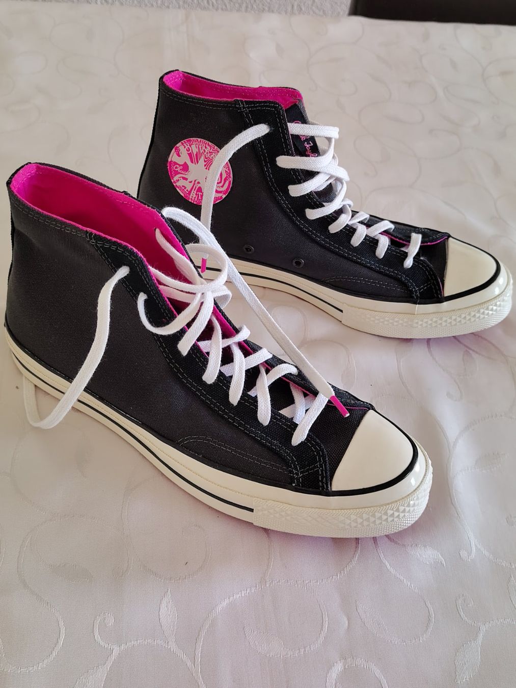 Converse Scarpe da donna: fast neue original Converse schwarz-pink Gr. 42 – Usato da Brüttisellen venduto da kikaninchen79