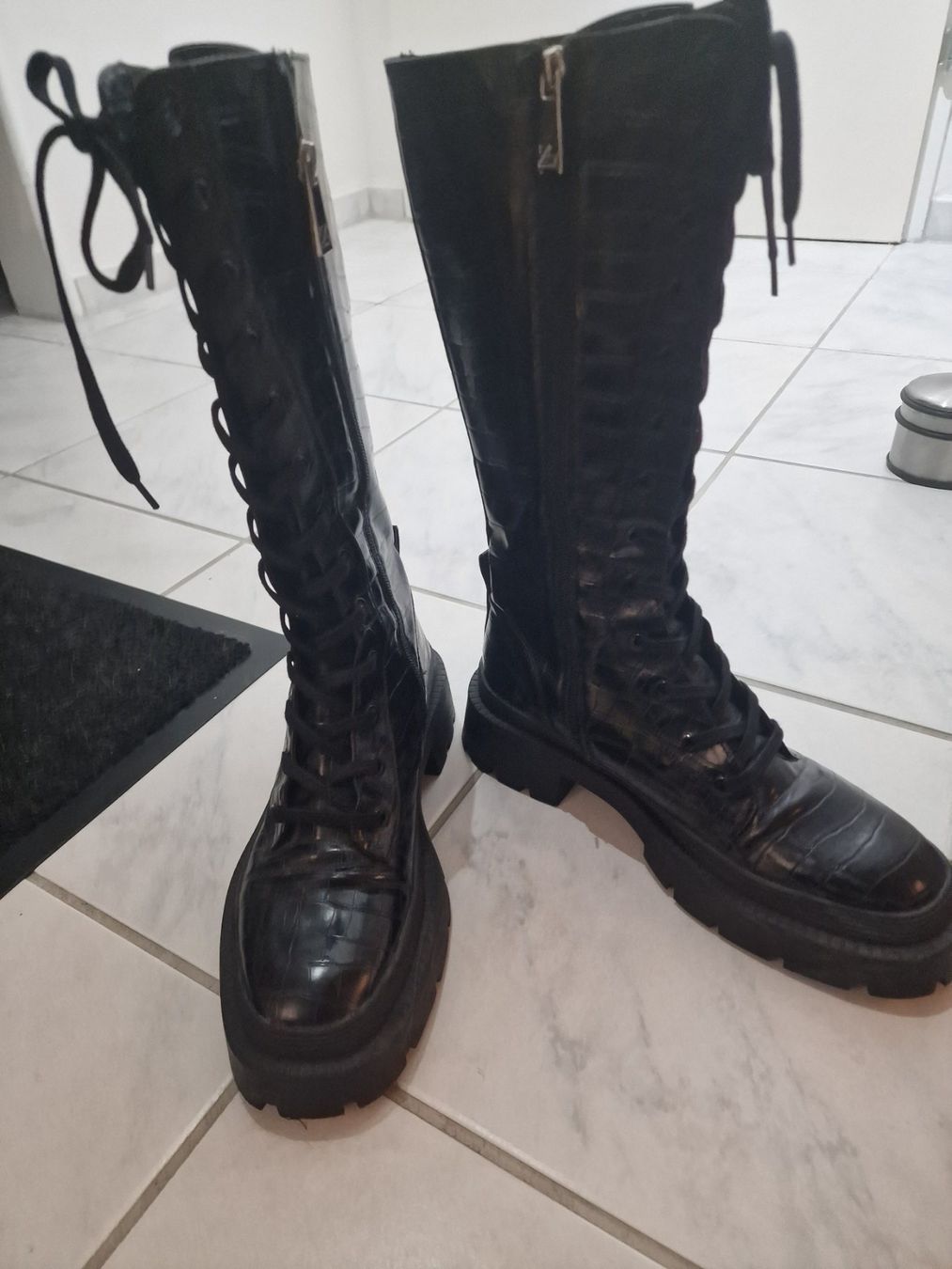 Zara Damenschuhe: Stiefel Zara 39 – Gebraucht aus Matzingen von  1