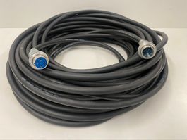 30 Meter Robustes 4 Litzen Kabel aus Militärbeständen