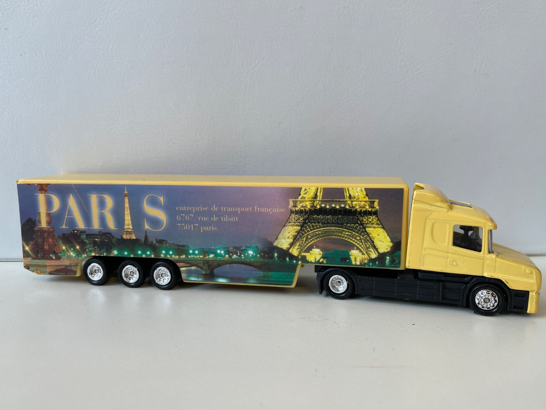 Scania Modellautos: Scania Sattelschlepper H0 1:87 – Neu und originalverpackt aus Wilderswil von Modellbahn-Shop-Moll
