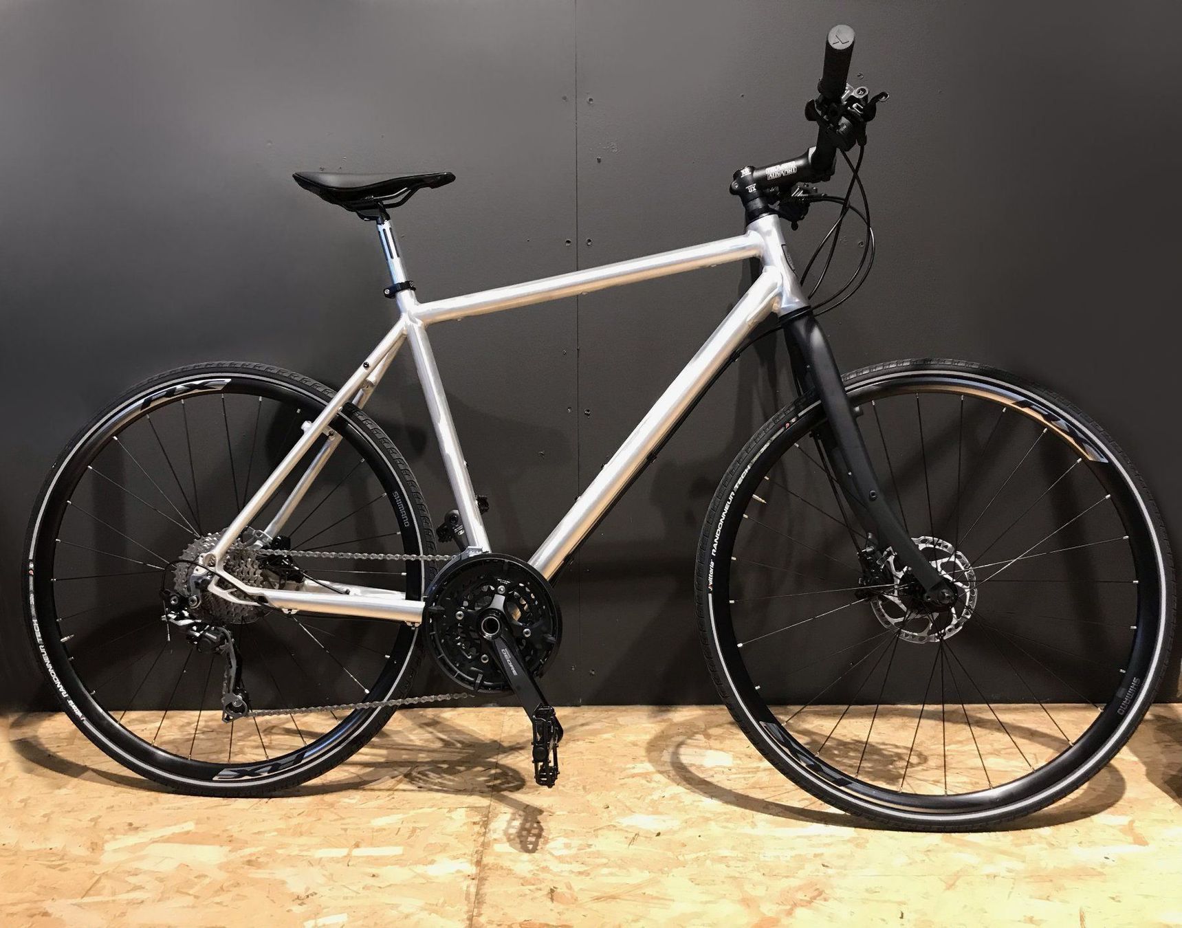 Price Biciclette: Chrom Velo – Nuovo e nell'imballaggio originale da Affoltern am Albis venduto da cub_tx9s 1