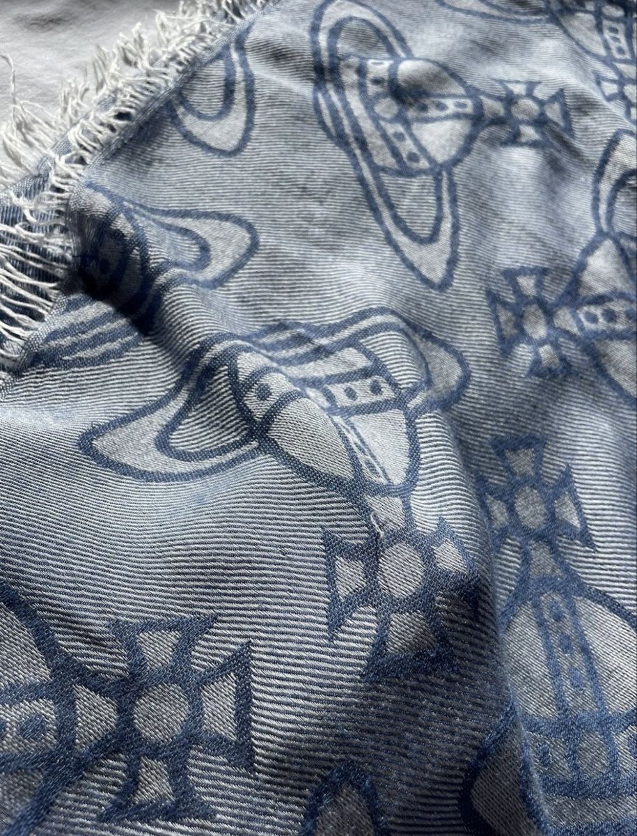 Foulard & Sciarpe: Vivienne Westwood Schal Orb Monogram – Usato da Niederbipp venduto da surname12346 2