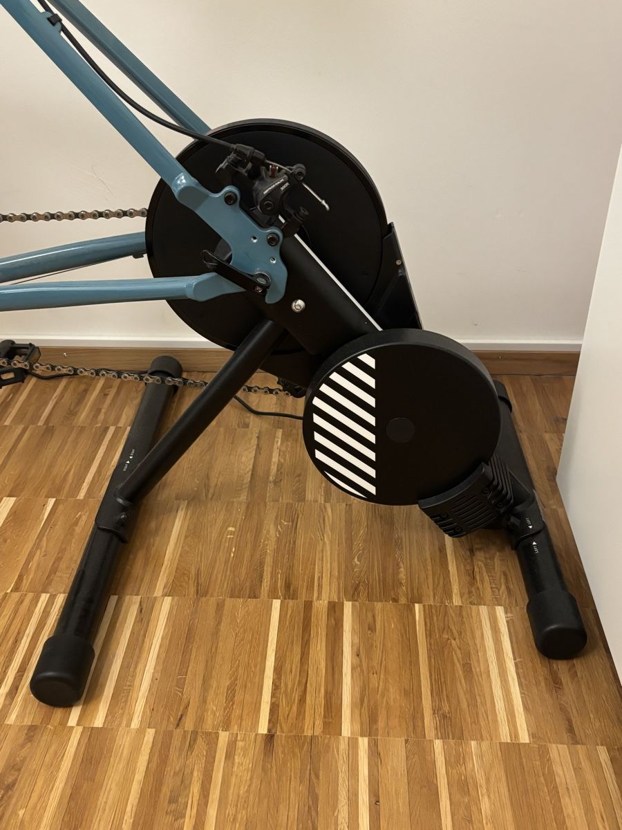 Van Rysel Hometrainer: VAN RYSEL Home trainer D100 mit Zwift – Usato da Zürich venduto da ste_8wx7 2