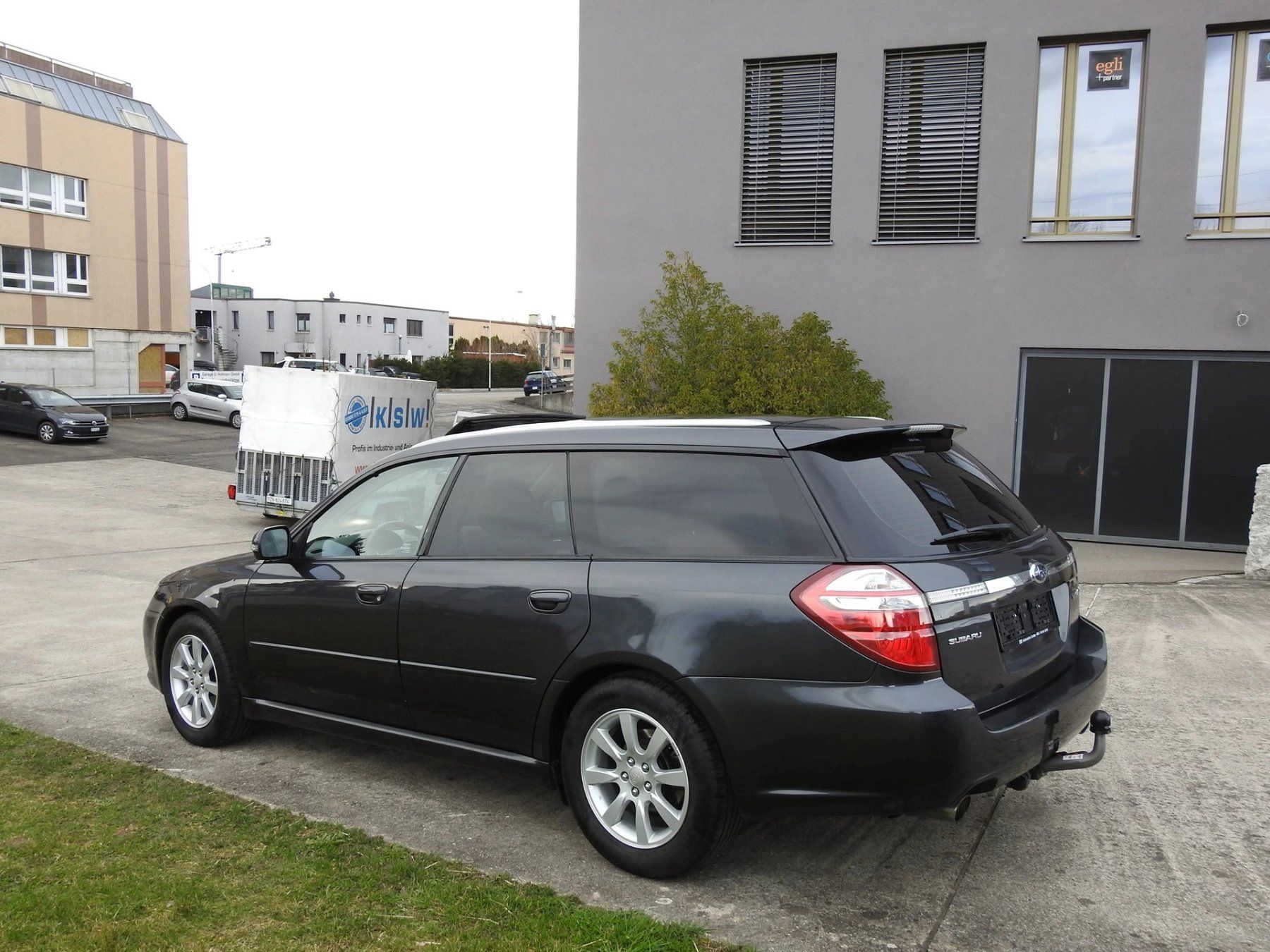 Subaru Autos: Subaru Legacy 2.5i AWD – D'occasion à Spreitenbach par inf_5p6g 4