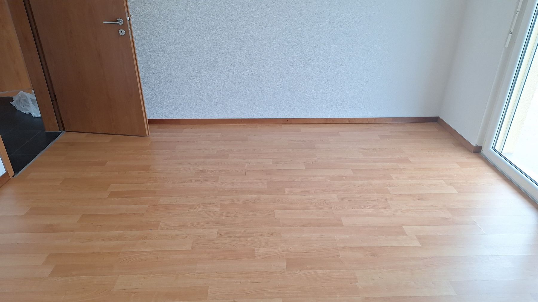 Bodenbeläge: Laminat ab 1.- – Gebraucht aus Kradolf von sar_5bqk 3