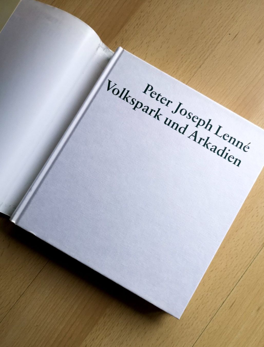 Libri: Peter Joseph Lenné - Volkspark und Arkadien – Usato da Sargans venduto da Botanico 1