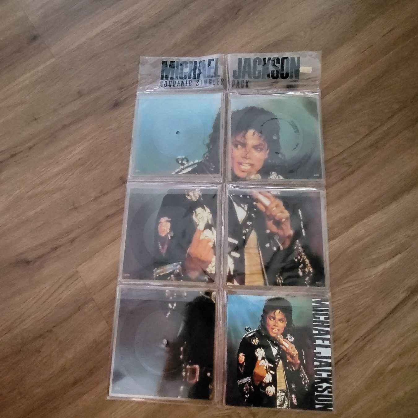 Dischi in vinile: Michael Jackson Souvenir Singles Pack – Usato da Kägiswil venduto da Megafi56
