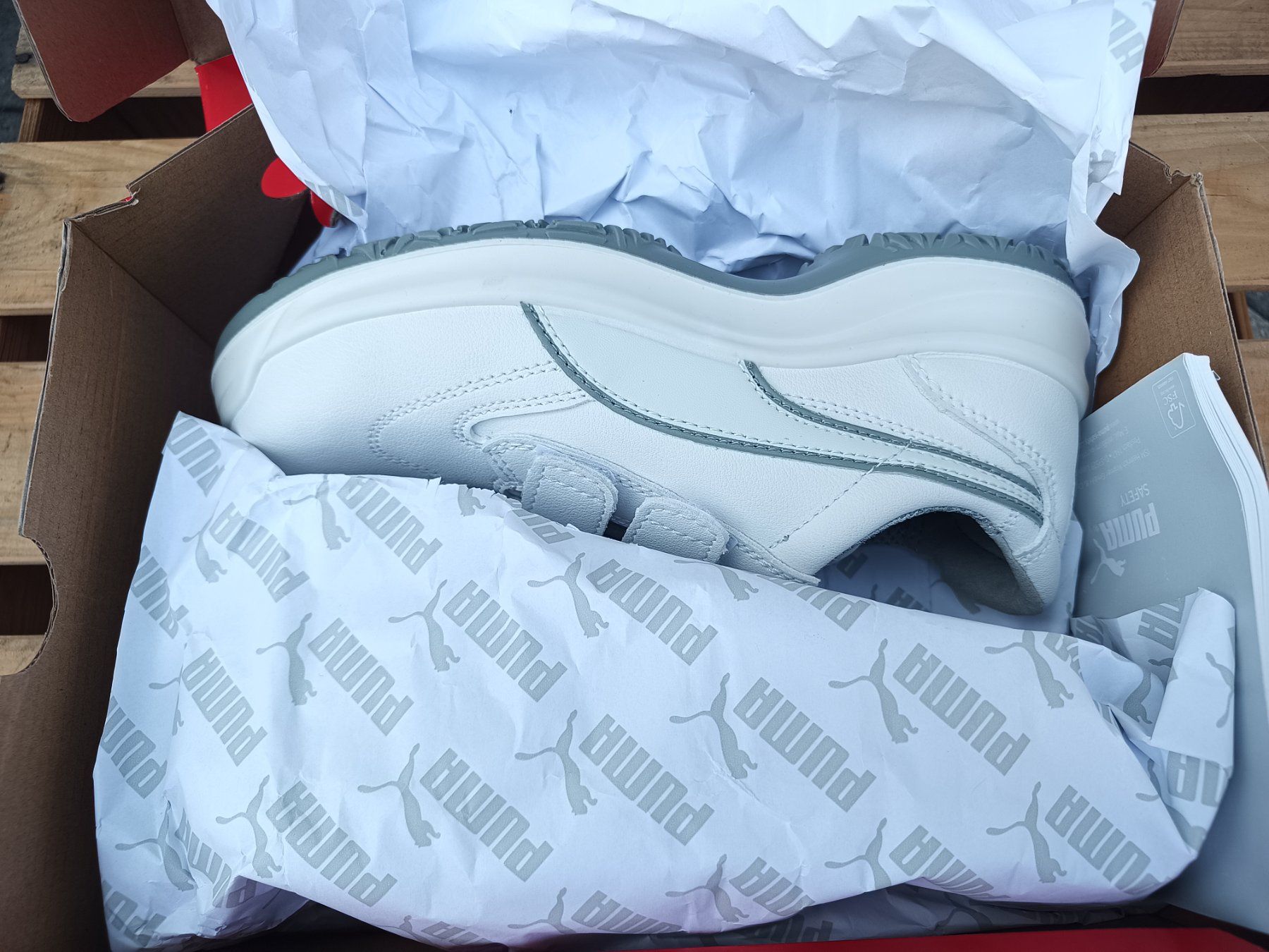 Puma Scarpe da uomo: Puma Sicherheitsschuhe S2 SRC 39 – Nuovo e nell'imballaggio originale da Oberegg venduto da A-Z.Handel.Loehrer 6