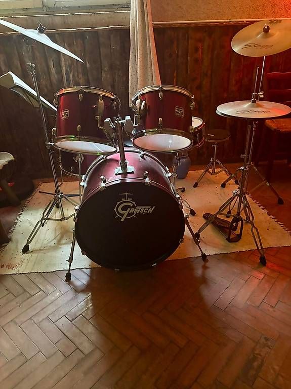 Strumenti musicali: Batteria Gretsch Renegade Ruby Sparkle – Usato da ponte tresa venduto da mirkocaravatti
