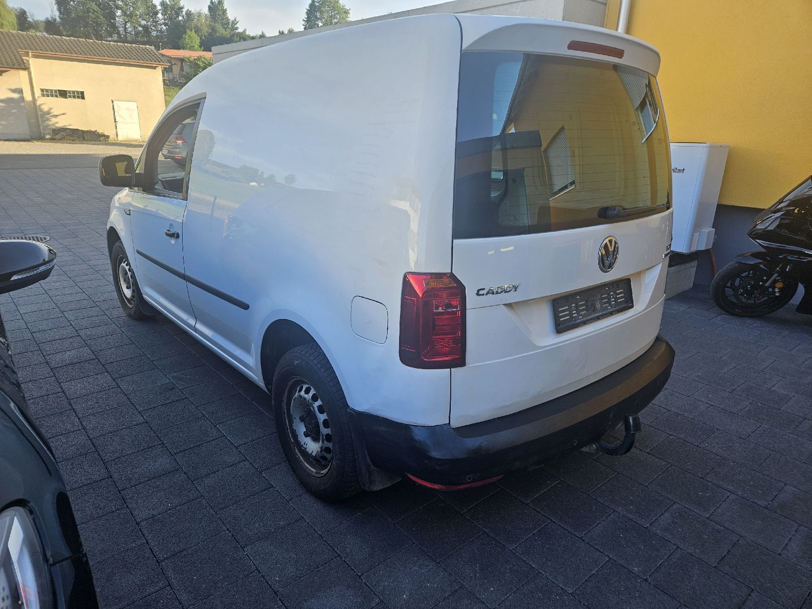 VW Nutzfahrzeuge: VW Caddy 4 Erdgas – Gebraucht aus Riedt.b.Erlen von stopanje 3