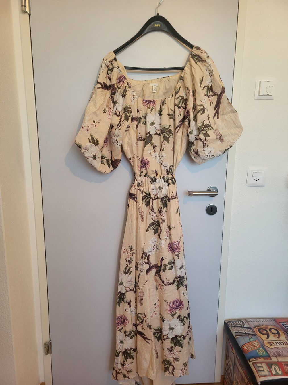 H&M Vestiti: H&M Leinen Maxikleid mit Puffärmeln gr. XL – Usato da Boswil venduto da i12i 1