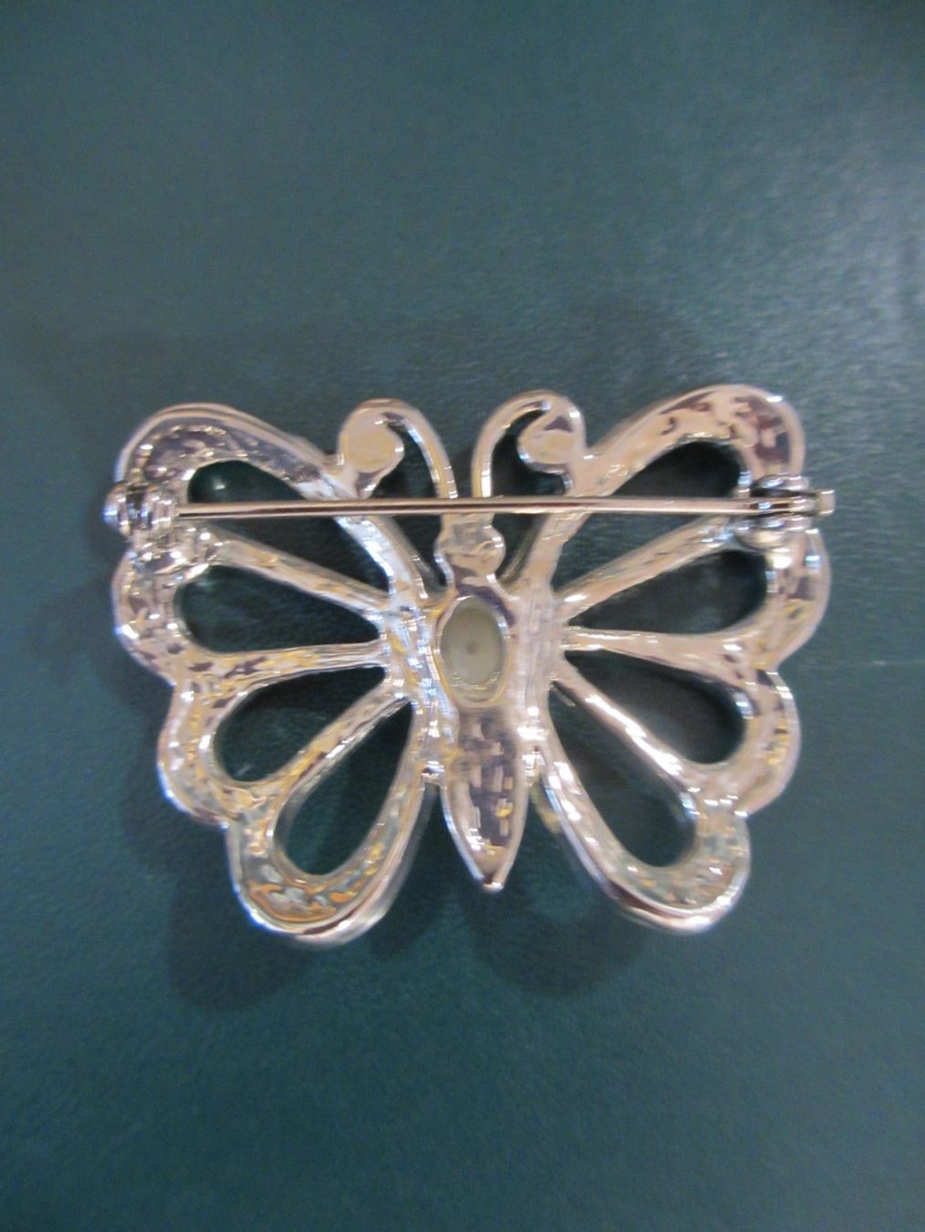 Spille & Fermagli: Brosche Schmetterling mit Perle Vintage Modeschmuck – Nuovo (secondo la descrizione) da Herisau venduto da fan_h9qj 1
