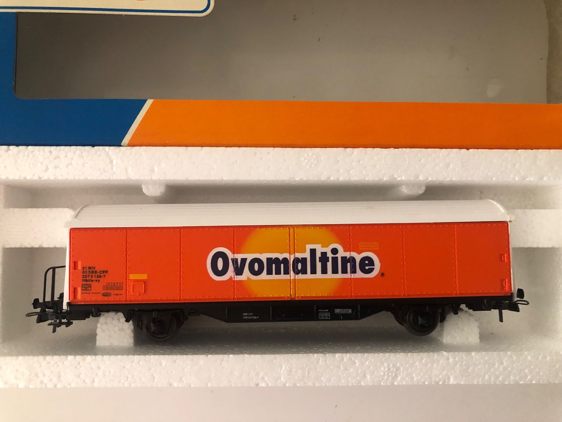Roco Modellini di ferrovie: Roco 46399 Ovomaltine NEU – Nuovo e nell'imballaggio originale da Ostermundigen venduto da Garmin03 1