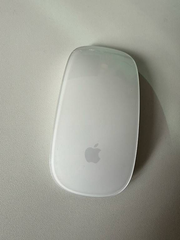 Maus: Apple, Magic Mause 2 – Gebraucht aus Schaffhausen von seb_jhm6 1