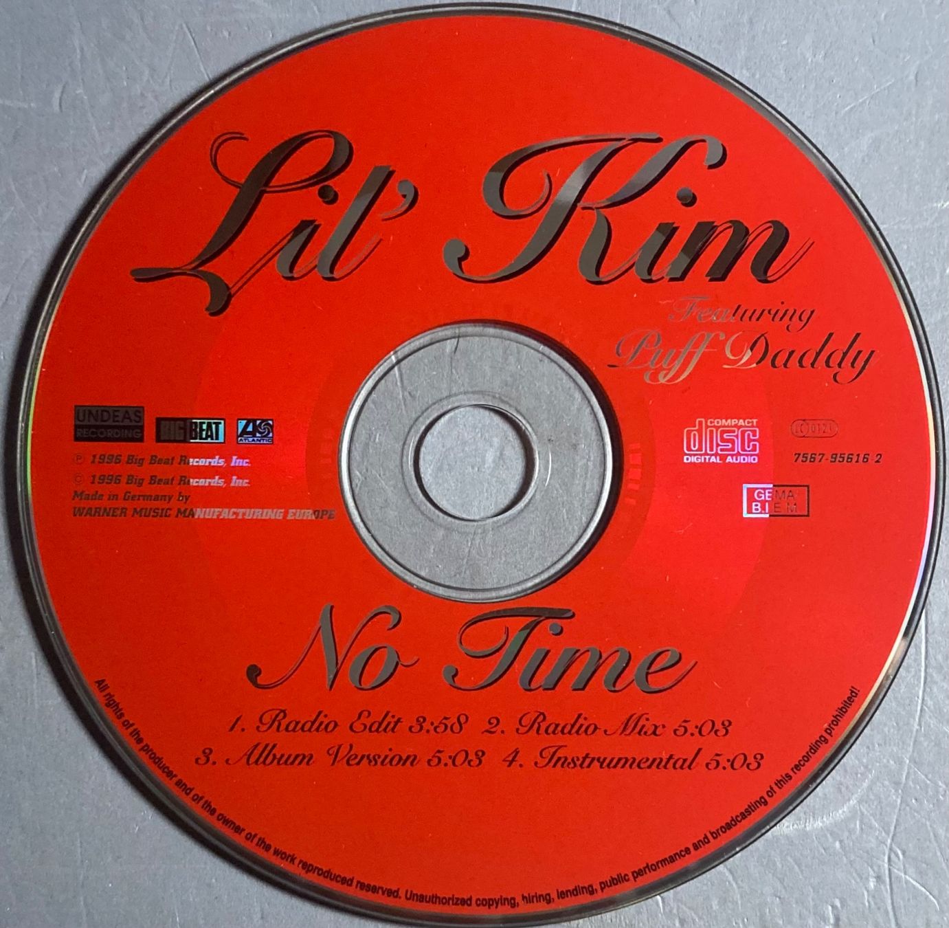 CDs: LIL' KIM FEATURING PUFF DADDY - NO TIME – Gebraucht aus Poliez-Pittet von Newtown-Records 1