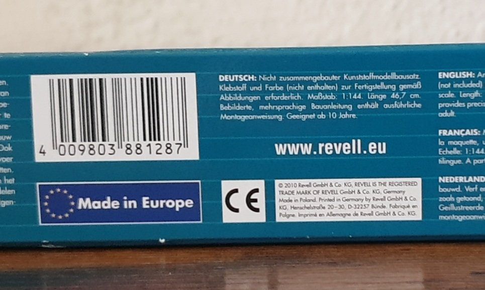 Revell Kits de montage: Revell Bausatz Kriegsschiff – Neuf avec emballage d'origine à Chur par Vintage-Hunter 2