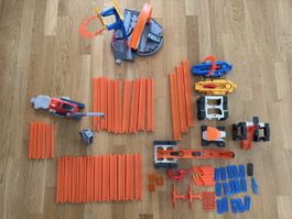 Hot Wheels Autorennbahn Set mit Schienen + diverses Zubehör