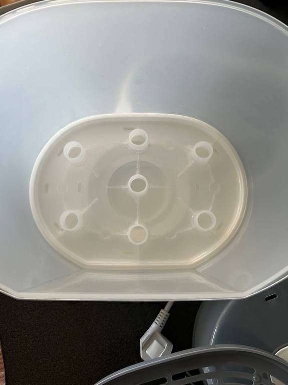 Pasti del neonato: Chicco Dampfsterilisator – Usato da Solothurn venduto da nic_p5qz 3