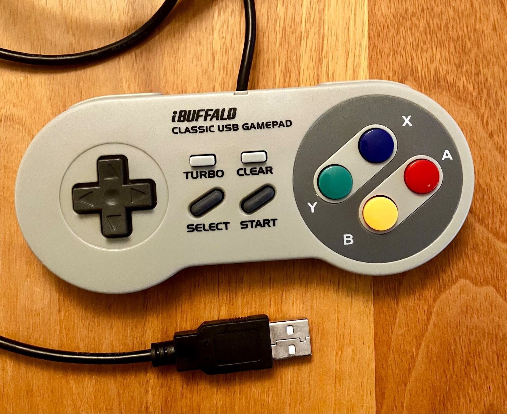 Controller: 3x iBuffalo Classic USB Gamepad – Usato da Wabern venduto da SuperKingChris 1