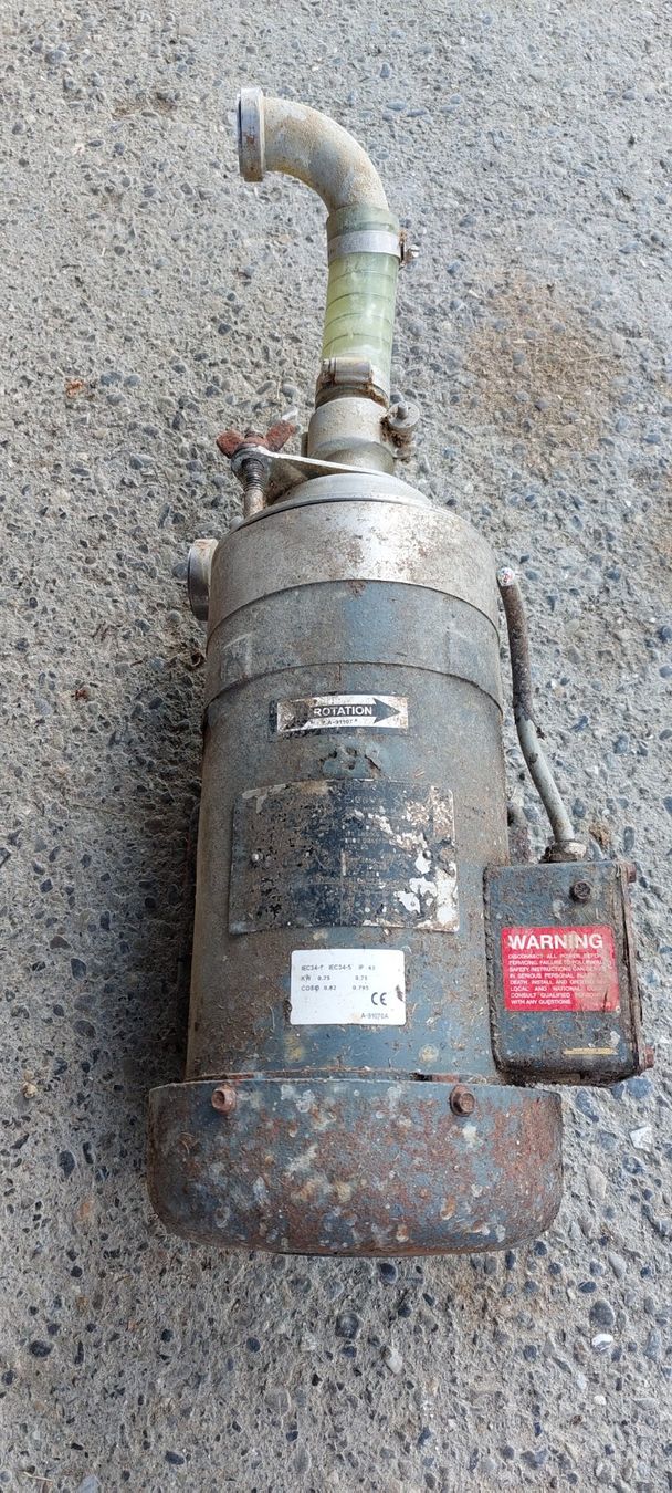 Tutte le macchine: Surge Pumpe – Usato da Herlisberg venduto da Johndeere92