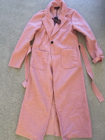 NEU!Miss Goodlife Mantel Bouclé rosa Grösse S neu mit Etiket