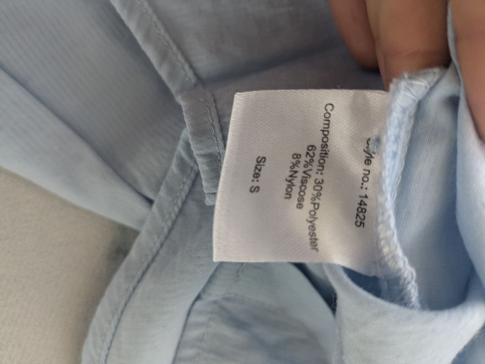 Camicette: Damen Bluse hellblau mit Rüschen Grösse S  – Usato da Rorschach venduto da olg_5qq2 2