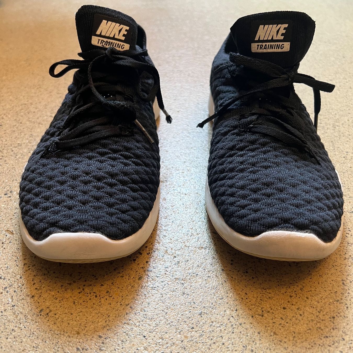 Nike Damenschuhe: NIKE Free Sneakers 🖤 – Gebraucht aus Zürich von ClosetQueen 3
