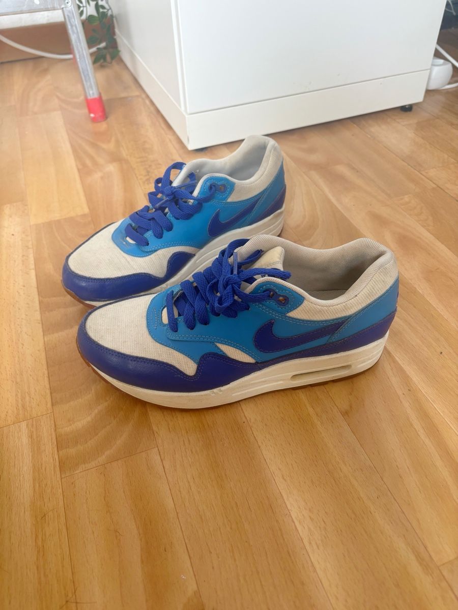 Nike Scarpe da donna: Nike Air Max 1 VNTG Hyper Blue 2013 – Usato da Pully venduto da ali_7cmn