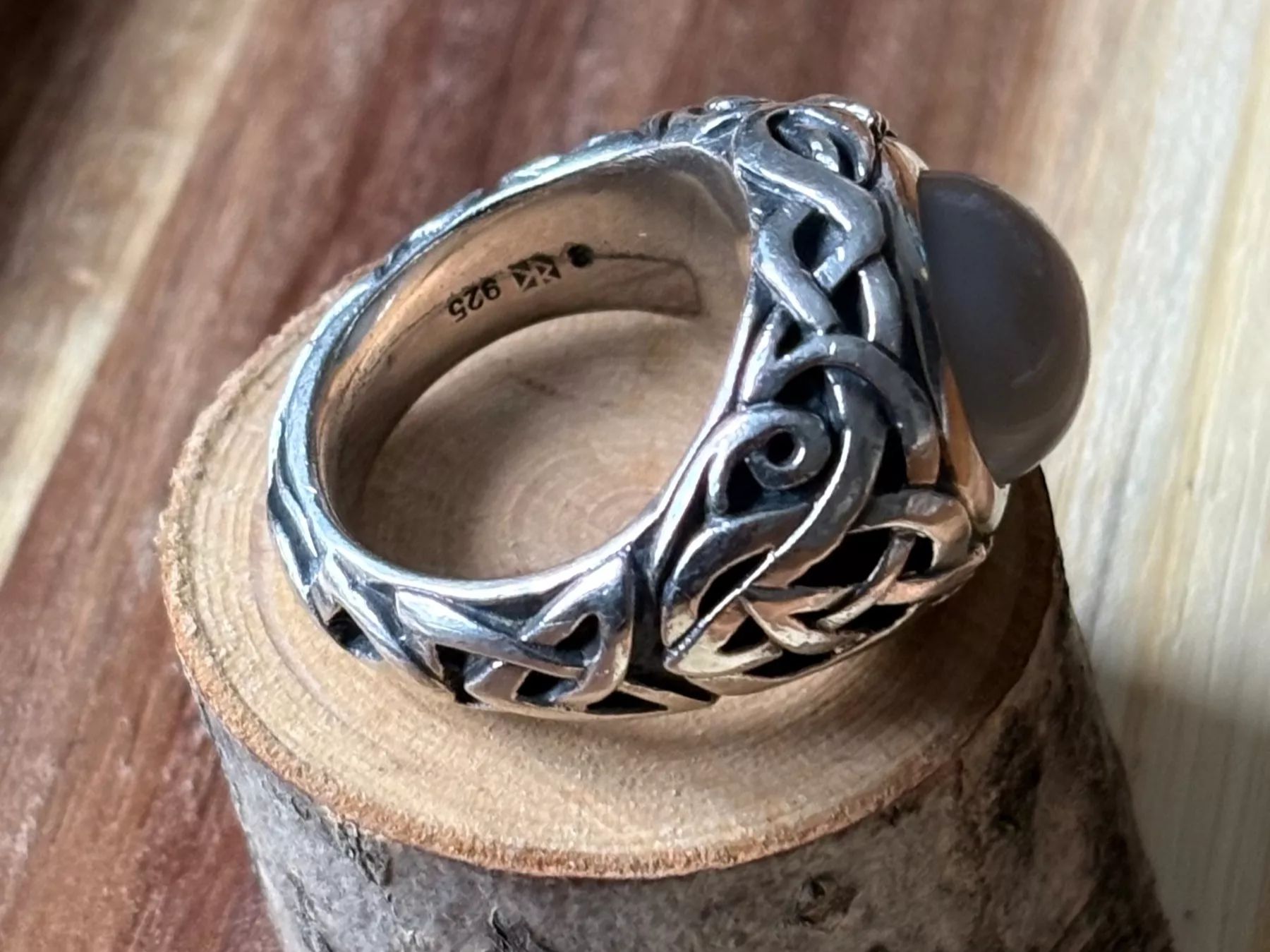 Anelli: Ring mit Mondstein, Silber 925, massiv – Usato da Brugg AG venduto da lau_9rvy 2