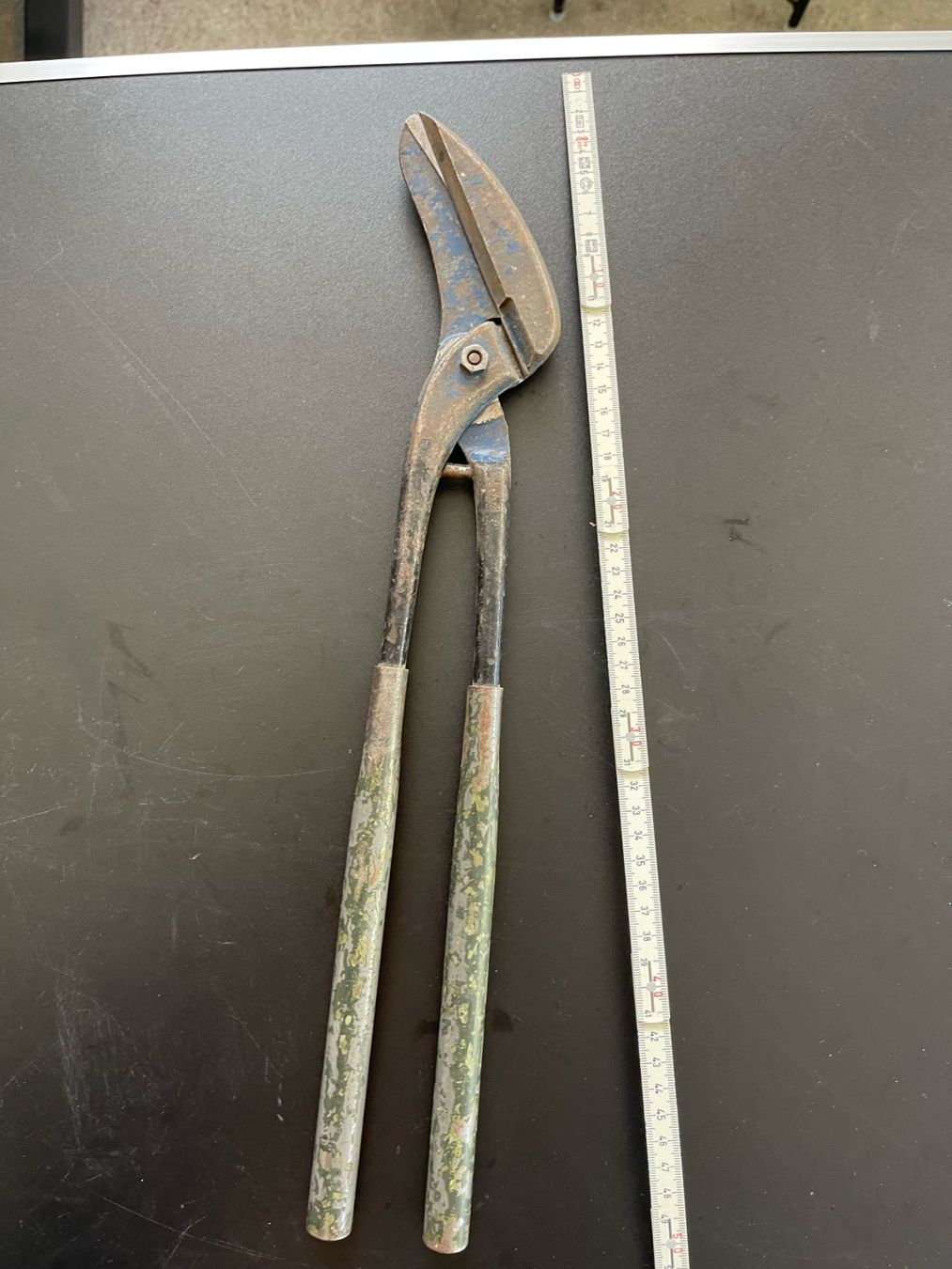 Tous les outils: LOT-006 Grosse Pelikanschere Blechschere Spengler ca 54 cm – D'occasion à Grub AR par ZustWorks 1