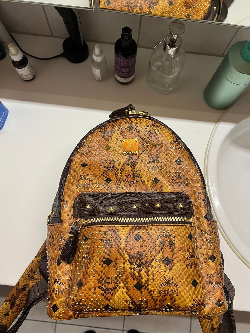 Mcm Zaini: MCM Rucksack Python Optik, sehr guter Zustand – Usato da Weinfelden venduto da Draixe