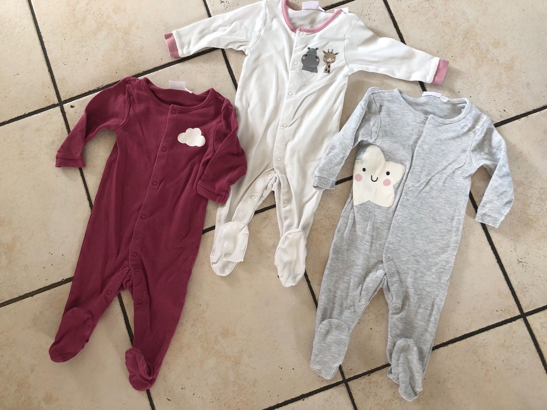 Pyjamas & Ähnliches: 3 süsse Pyjamas Gr.62/68 – Gebraucht aus Obergerlafingen von cabo4