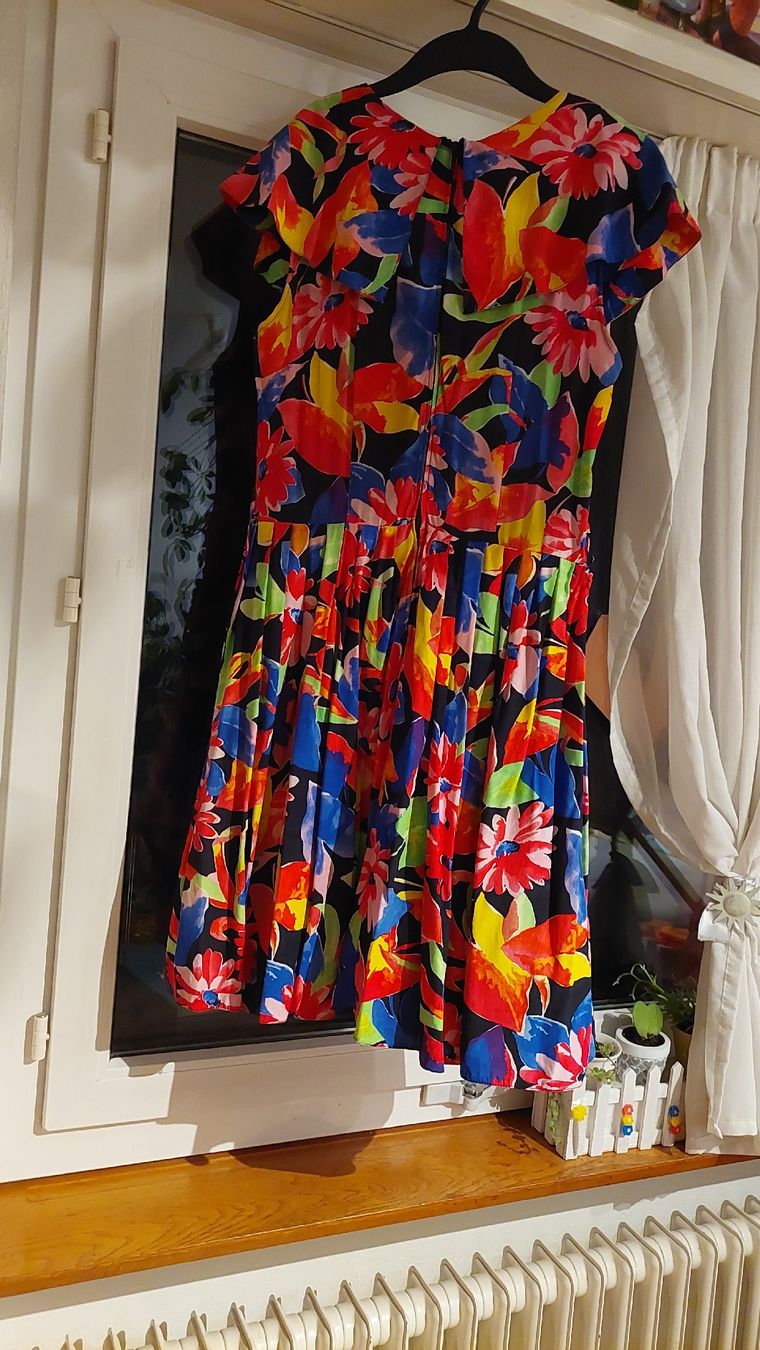 Robes: sommerkleid  – D'occasion à Busswil BE par Putze 1
