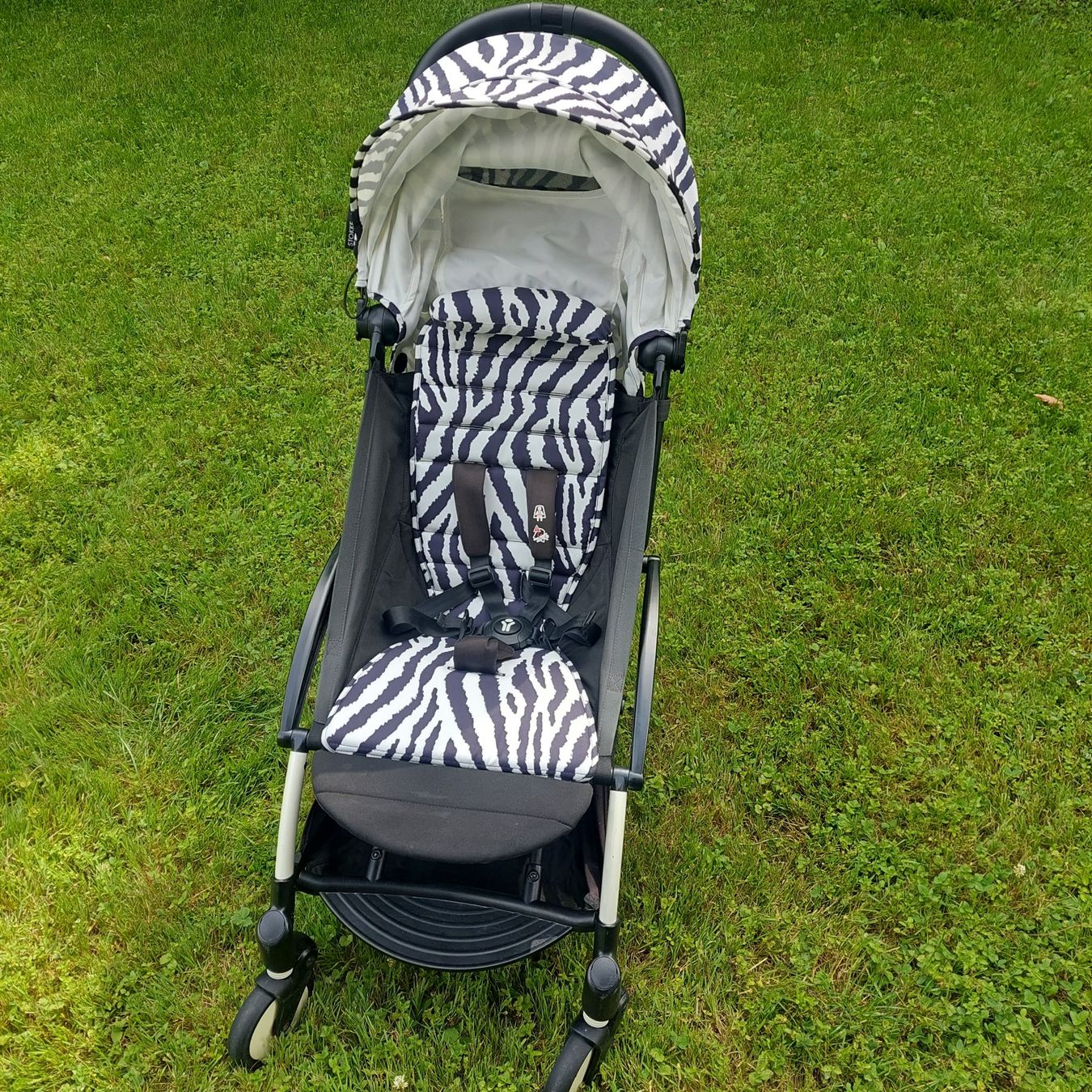 Babyzen Carrozzine: Buggy Babyzen Yoyo2 Zebra – Usato da Belp venduto da masterdriftking 1