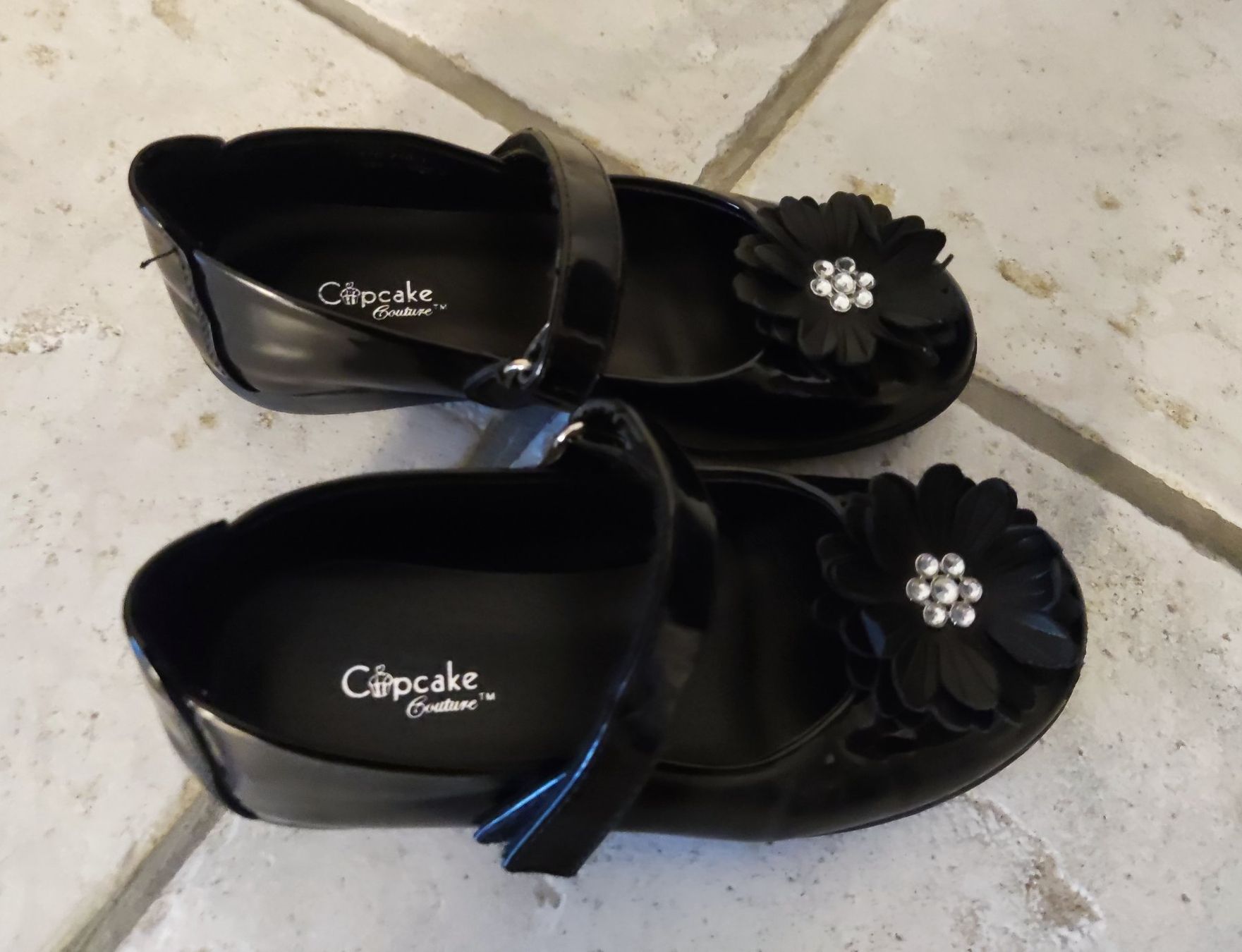 Scarpe per ragazze: Mädchen Schuhe Grösse 28 – Usato da Chur venduto da Rodanisa 5