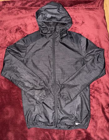 Veste à capuche homme grise taille M bon état