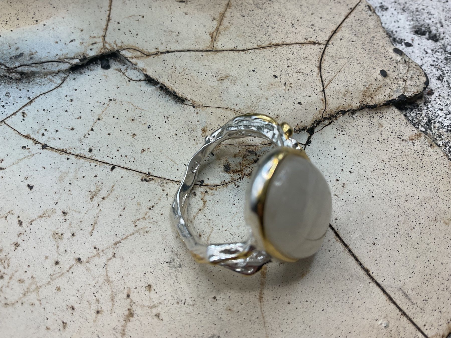 Ringe: Silberring mit grossem Mondstein, Gr. 55.5 – Gebraucht aus luzern von Alpendorf1 4