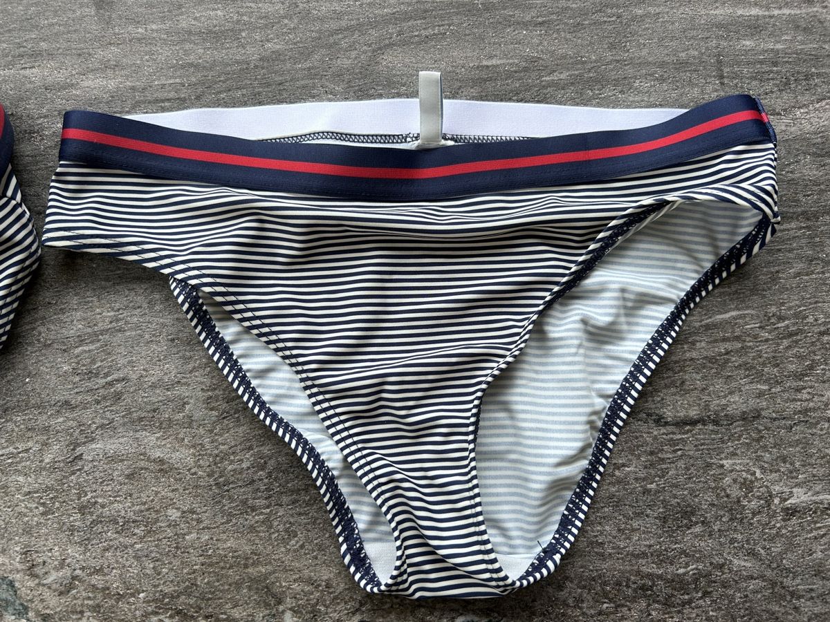 Costumi da bagno & Bikini: Bikini Sanetta Grösse 176 – Usato da Aarau venduto da Rosina0 1
