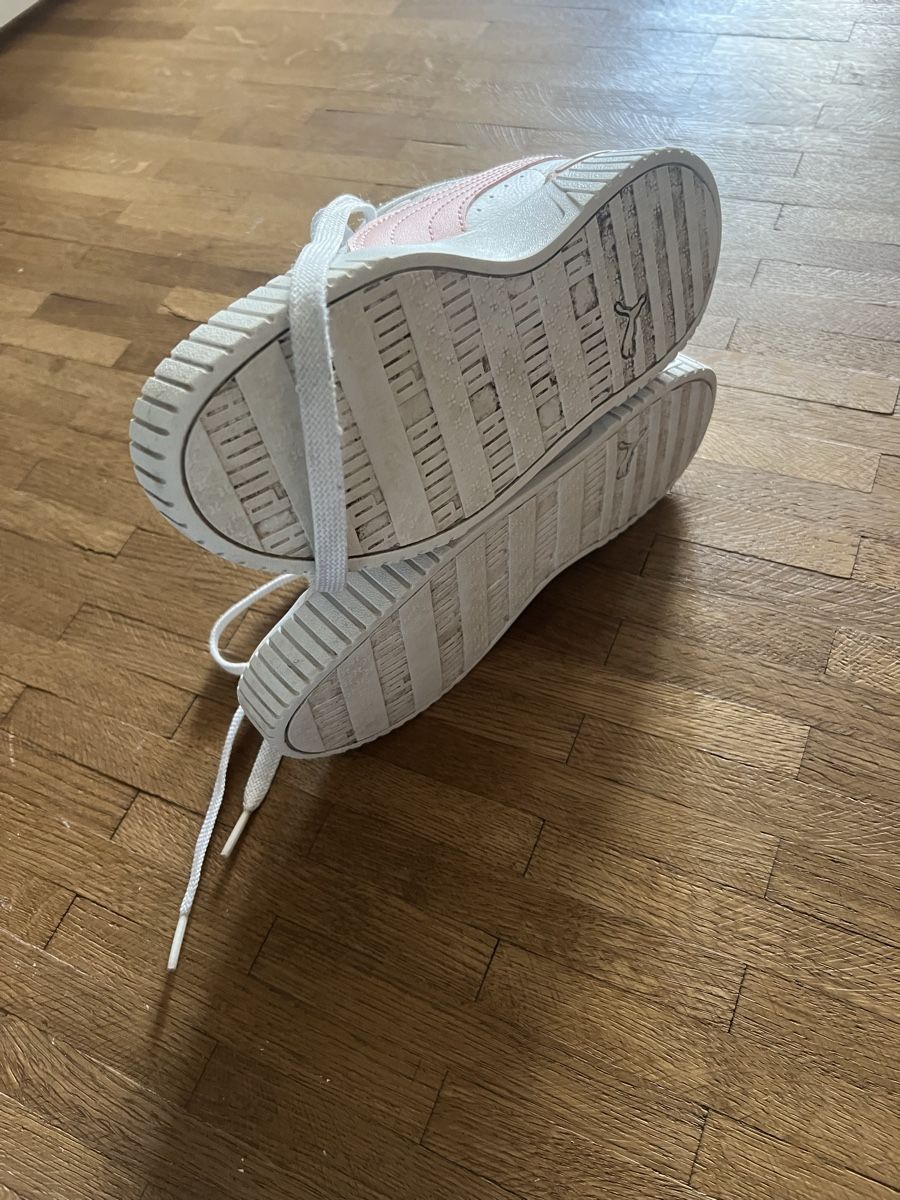 Puma Schuhe für Mädchen: Puma Turnschuhe 34 Mädchen – Gebraucht aus Kriens von raecci 1