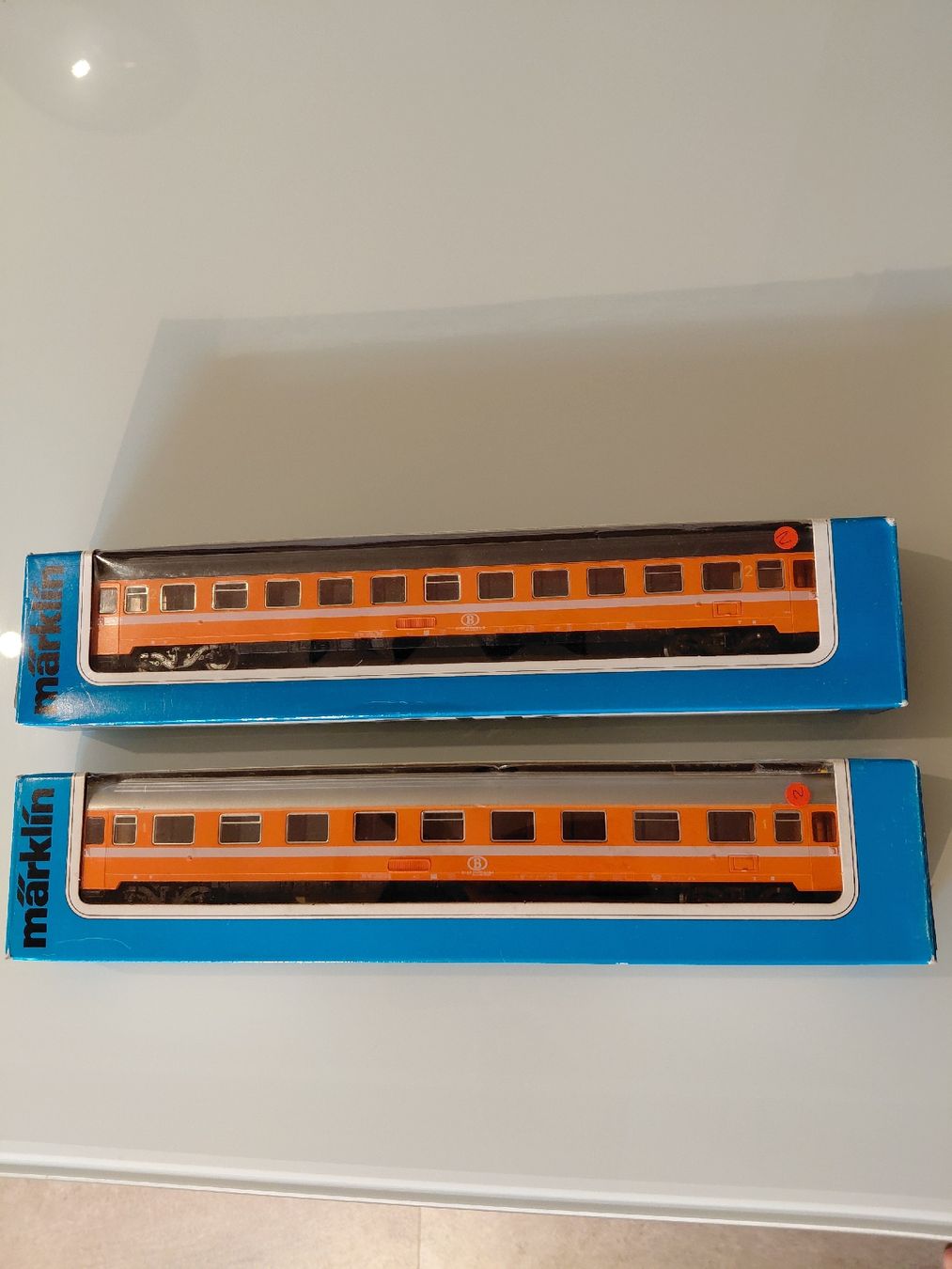 Märklin Modellini di ferrovie: Märklin SNCB 2x Eurofima orange – Usato da Courtetelle venduto da Nordrampe 4